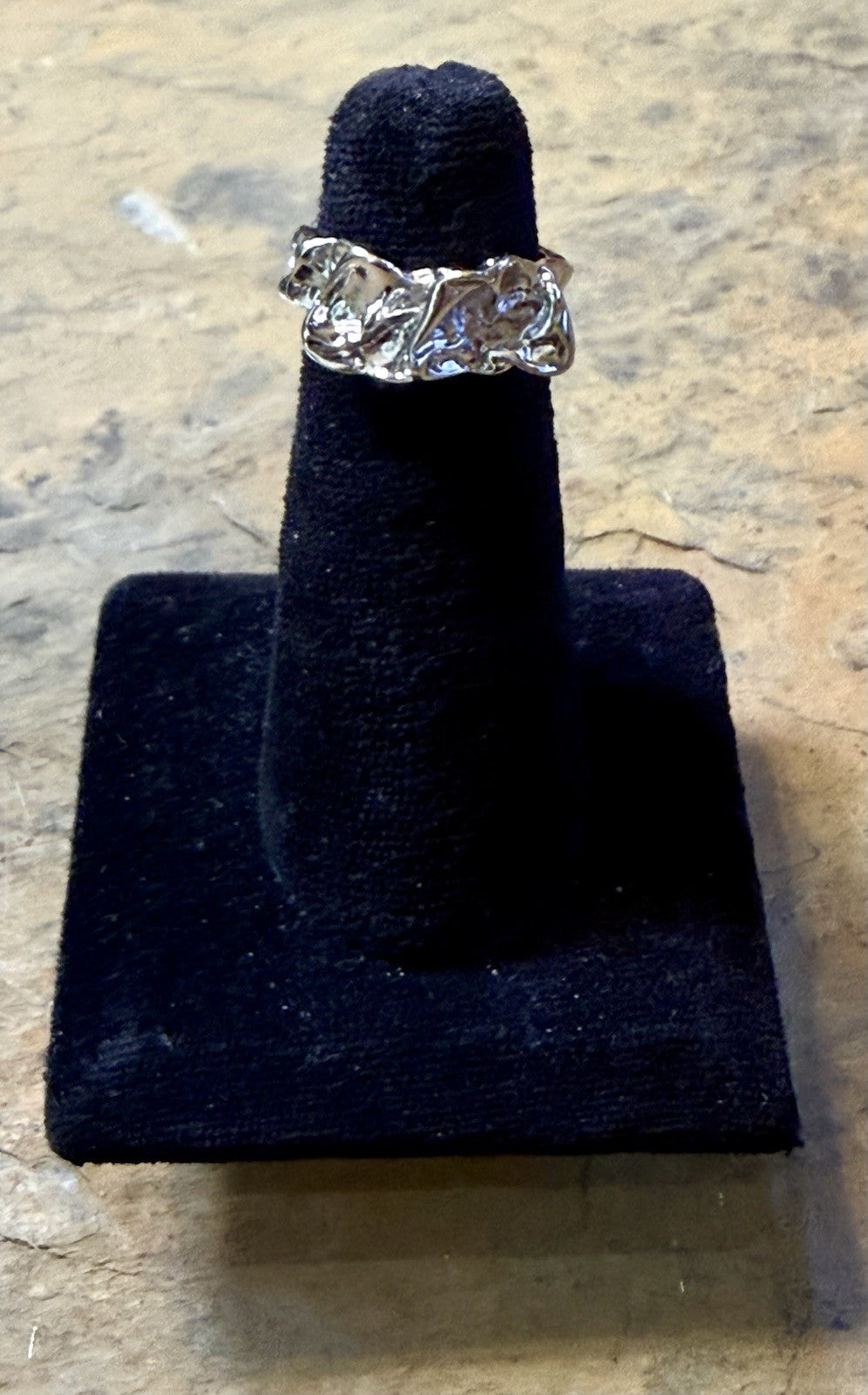 Silvertone Lava Ring - Size 5