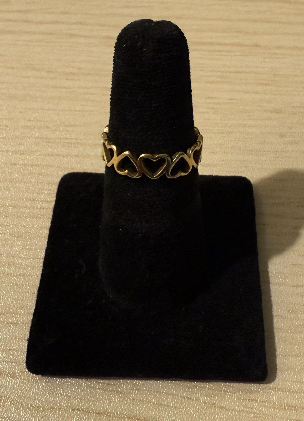 10K Yellow Gold Open Hearts Ring Size 9 (1.8gms)