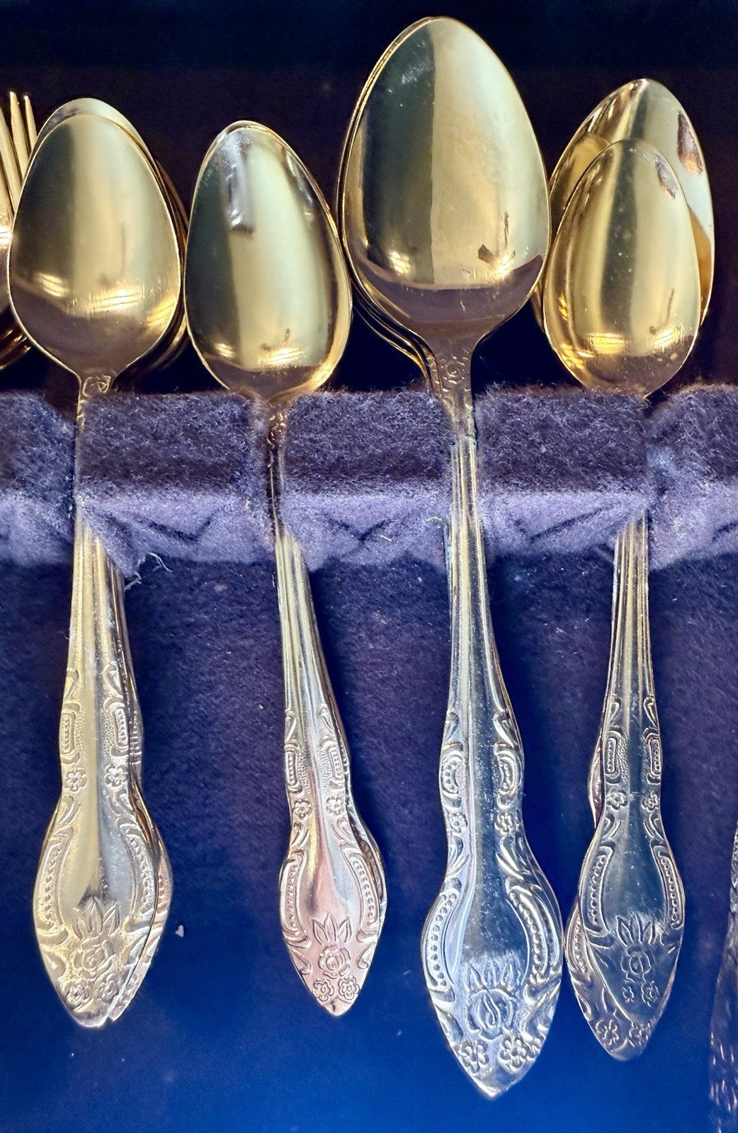 Vintage Rogers Silverplate Flatware Set Ornate Floral Handle in Wood Box