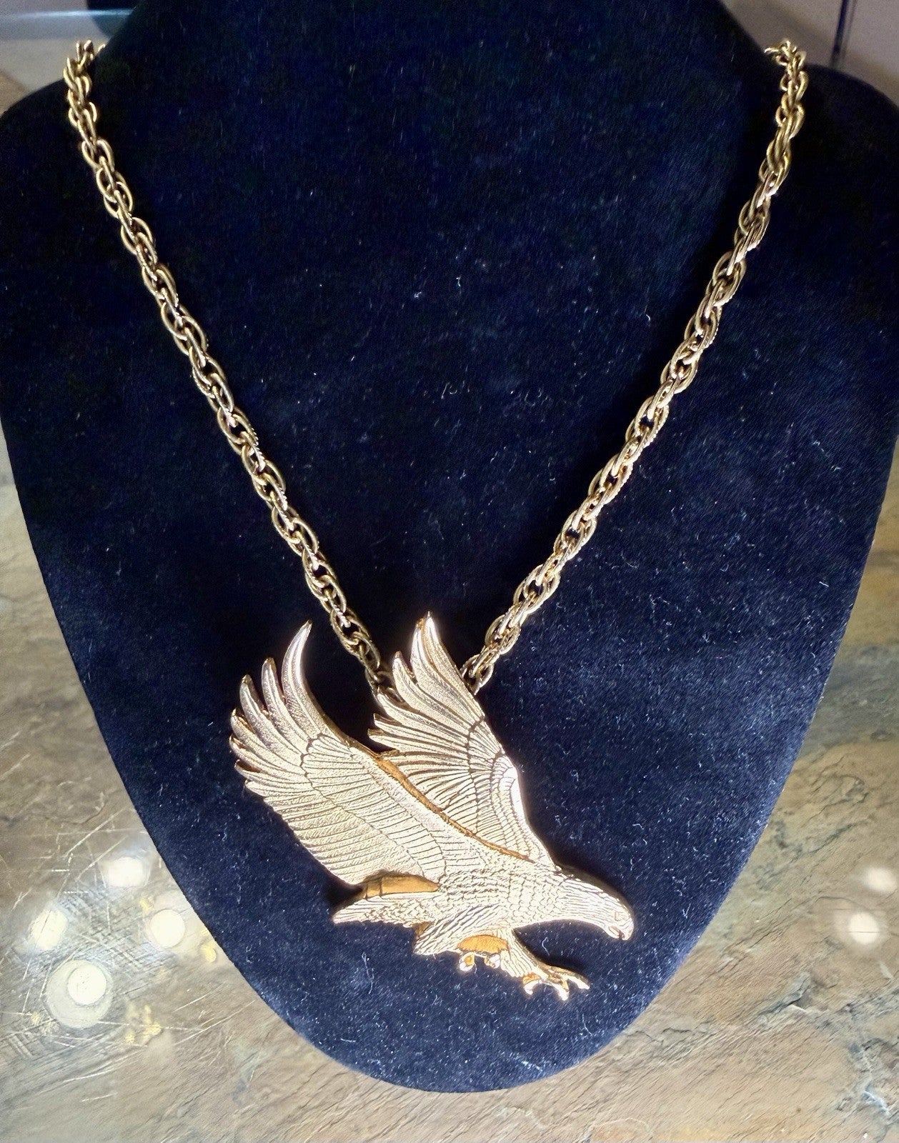 Gold Tone 3 1/2" Eagle Pendant & 24" Gold Tone Link Chain