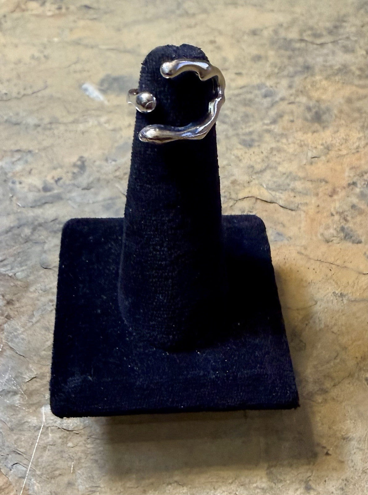 Silvertone Sculptural Ring - Size 5