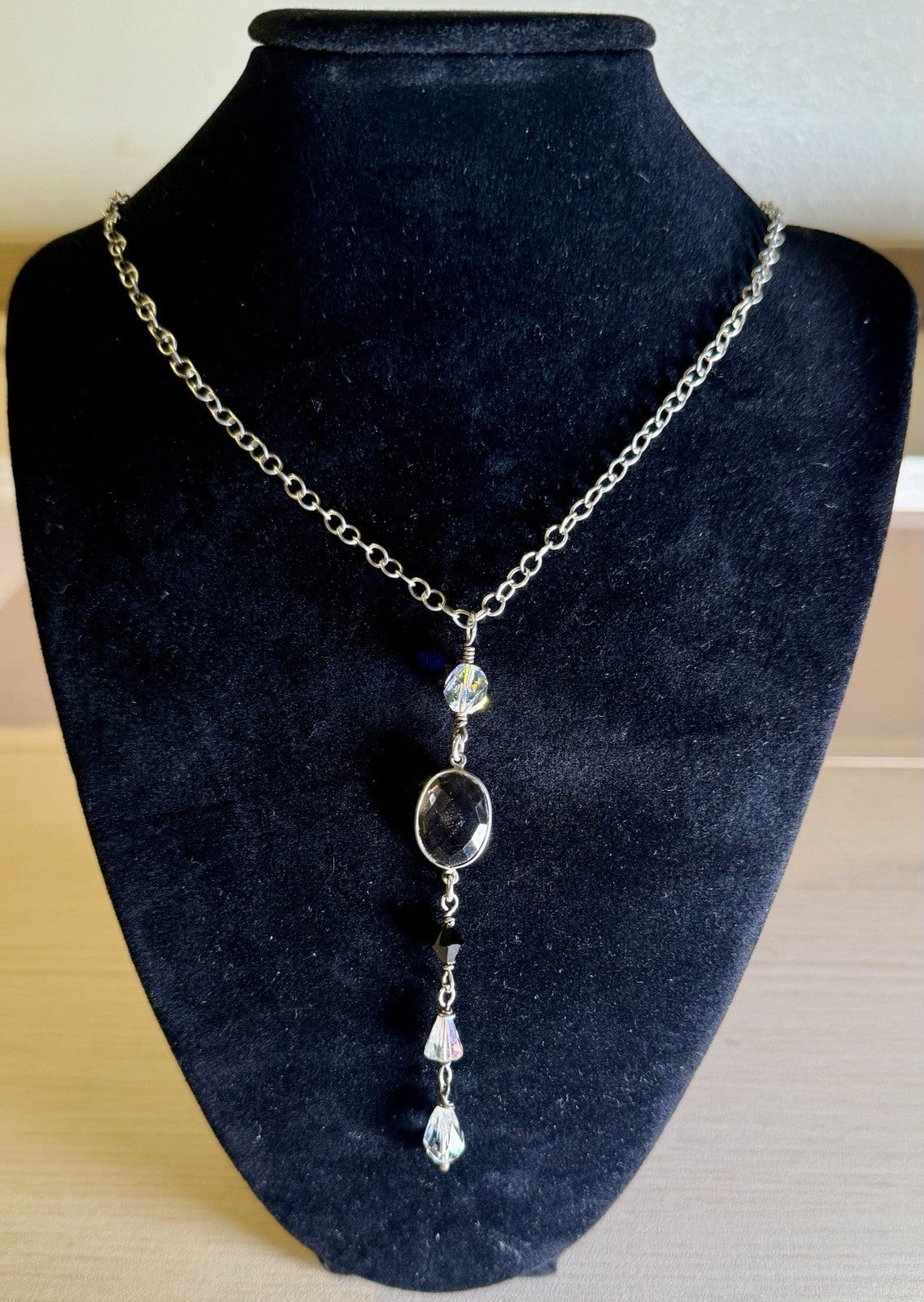 Sliver-tone Y-drop pendant necklace with crystal cut-glass and black stone beads