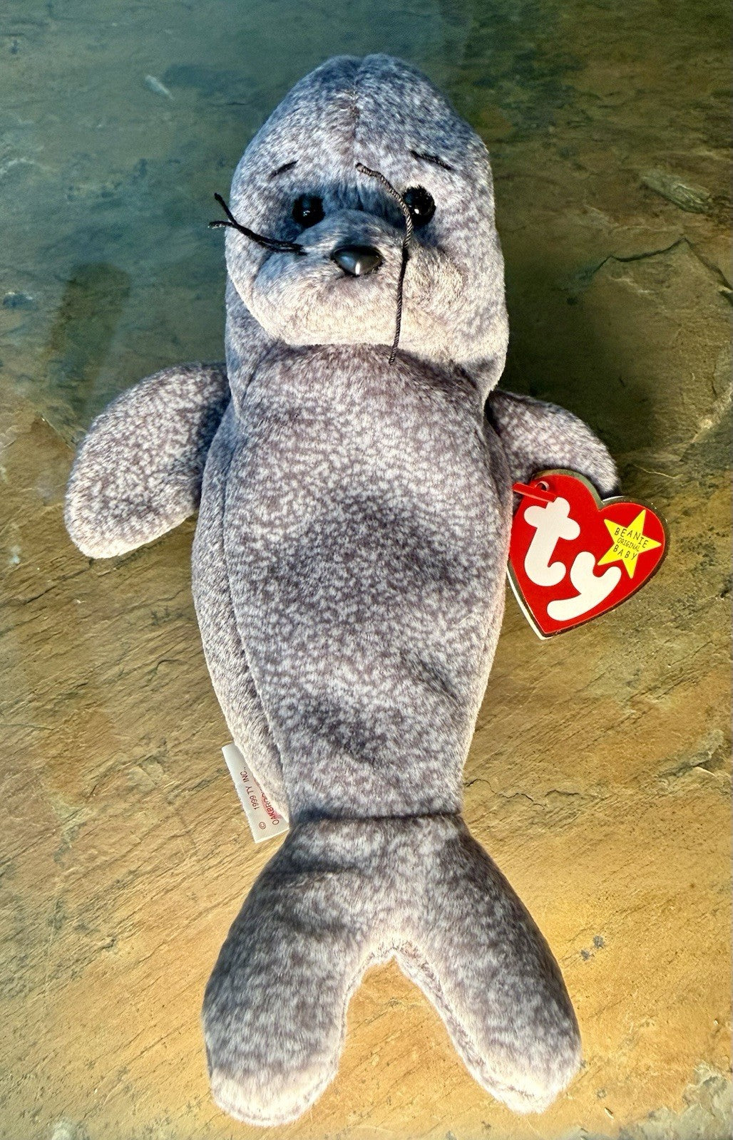 Ty Beanie Baby - SLIPPERY the Seal with tags