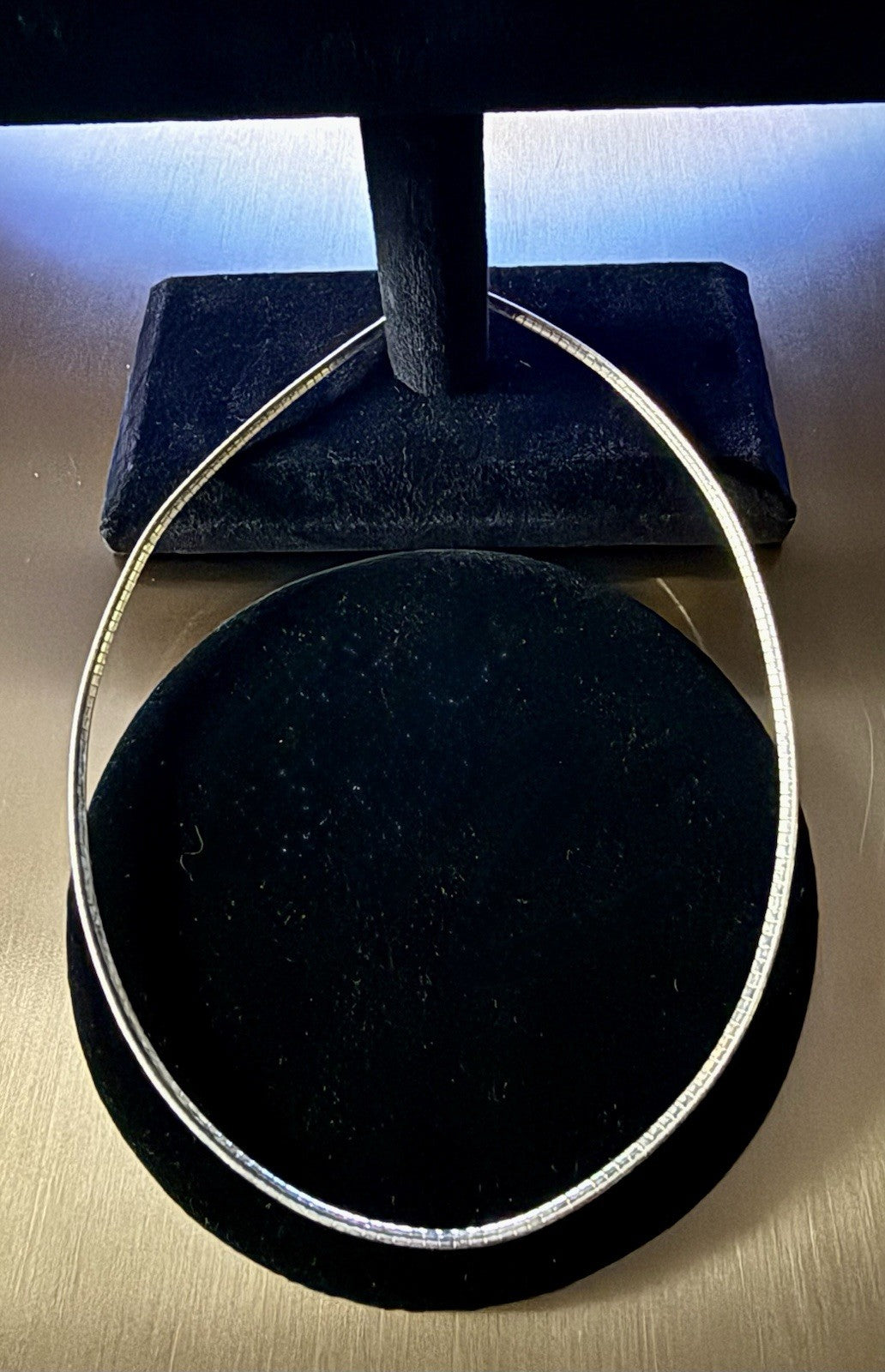 Vintage  Silver Cable Omega Neck Wire Collar Necklace