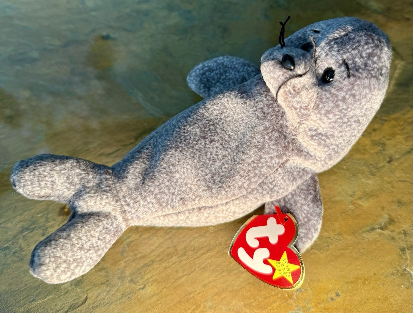 Ty Beanie Baby - SLIPPERY the Seal with tags