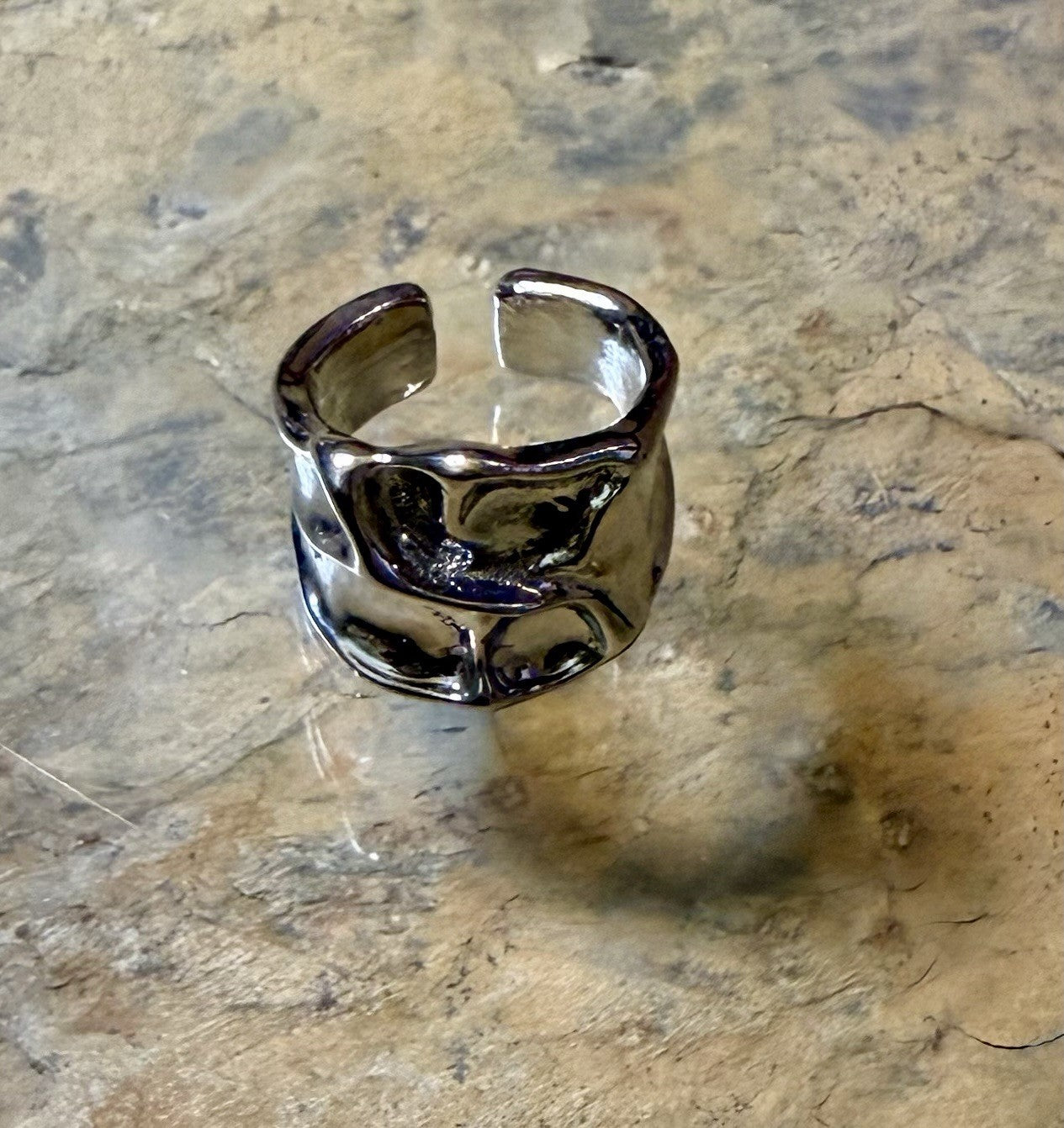 Silvertone Molten Ring- Size 5