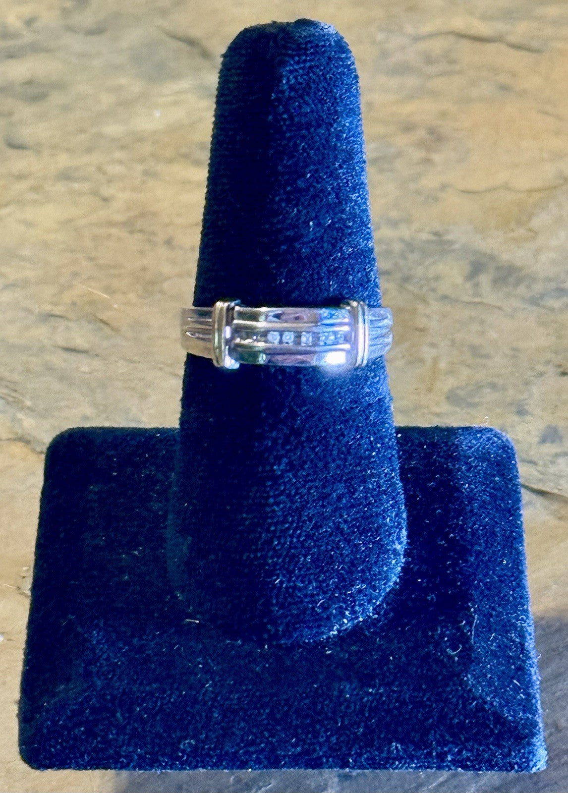 Vintage 10K White And Yellow Gold Diamond Band - Size 10.5(3.07g)