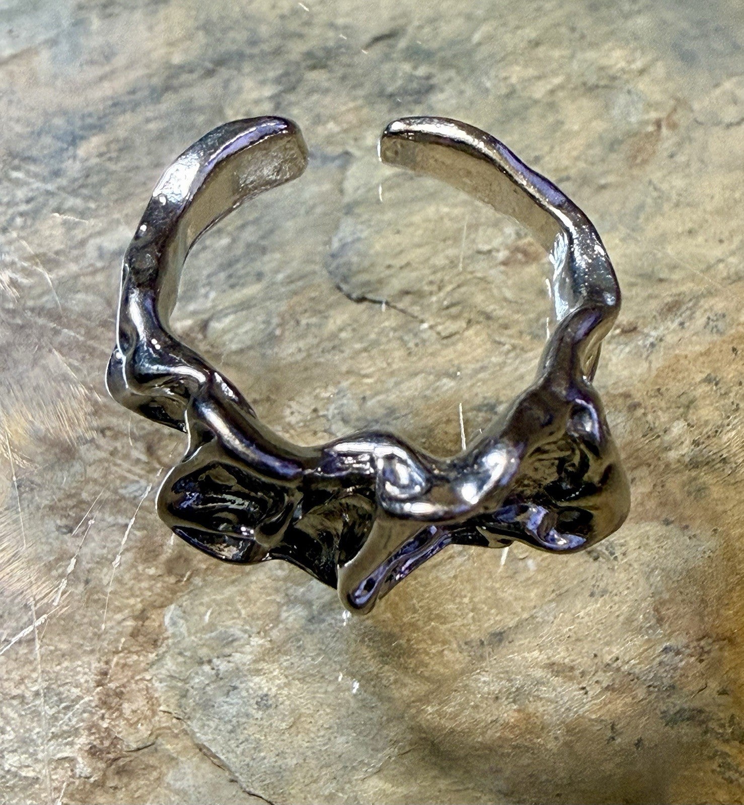 Silvertone Molten Ring- Size 5