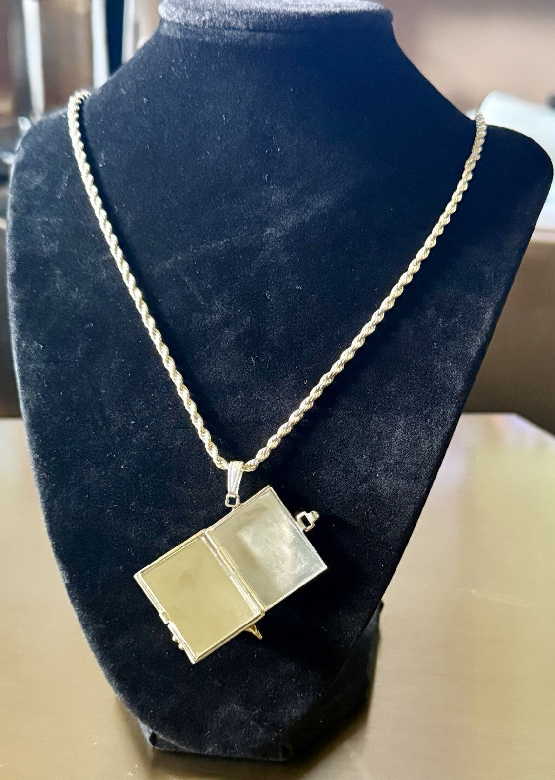 Vintage Sterling Silver Necklace With Diamond Pendant