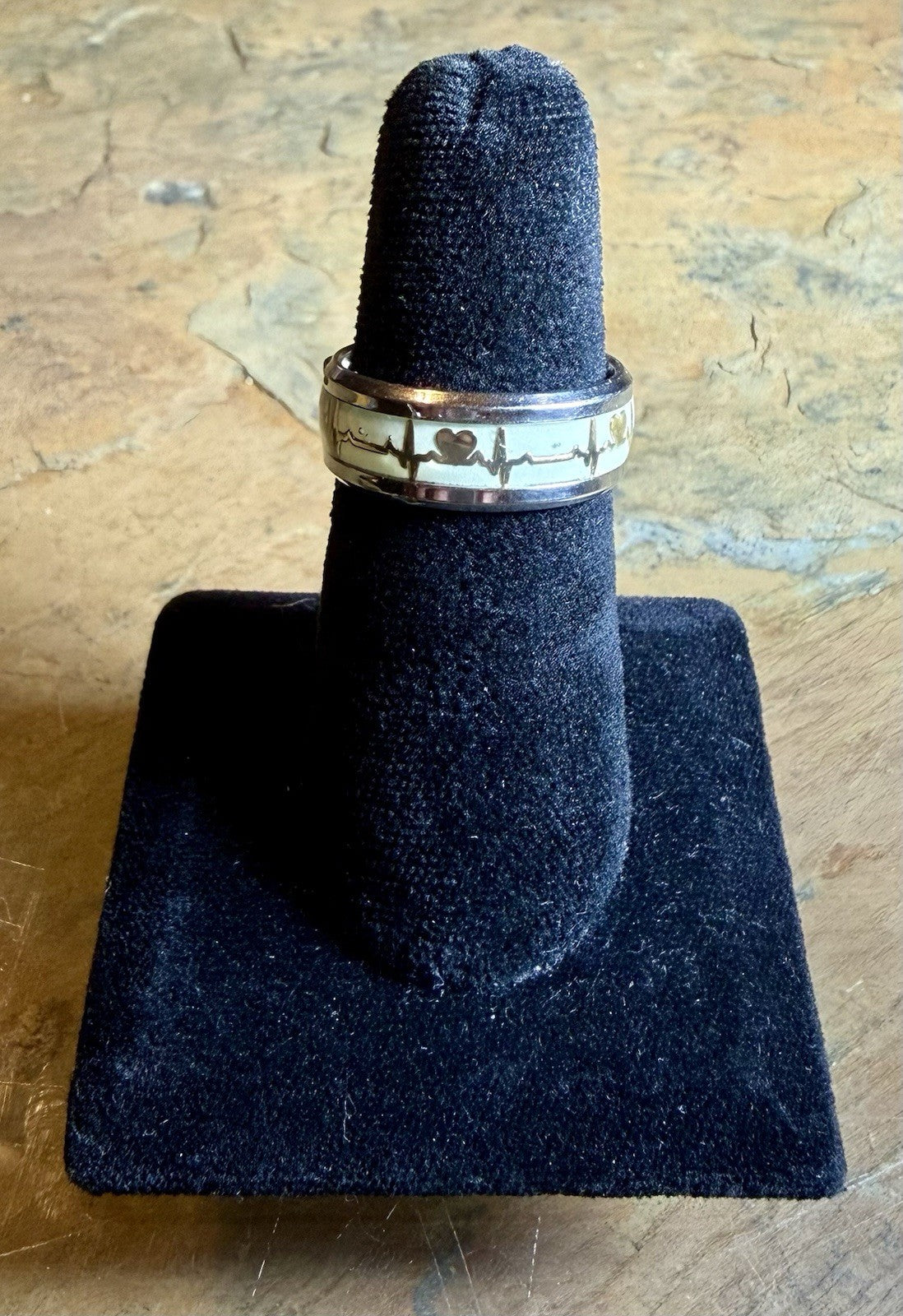 Luminous Heartbeat Ring - Size 8.25