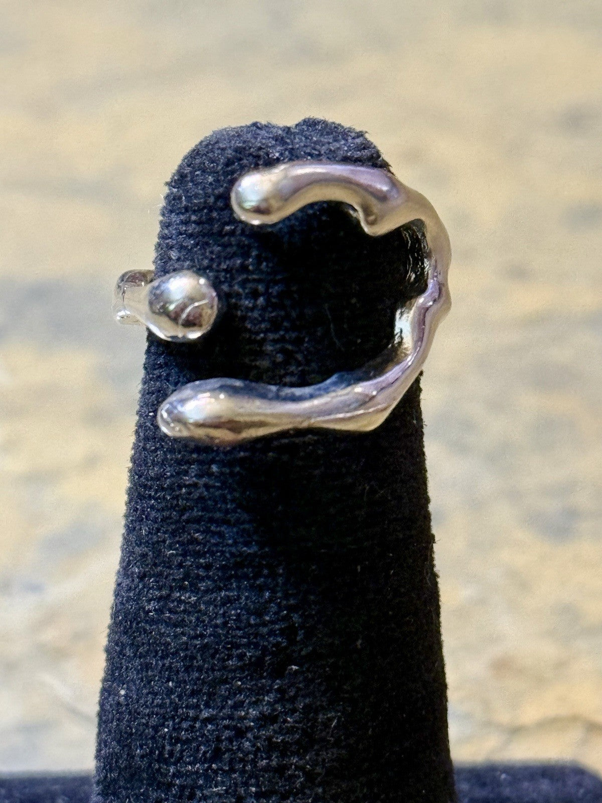 Silvertone Sculptural Ring - Size 5