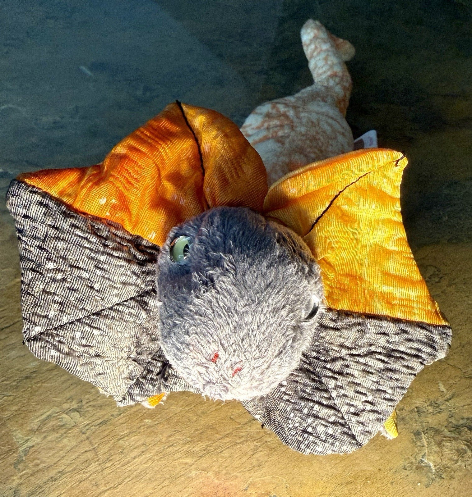 Vintage 2000 TY Beanie Babies Collection - Slayer the Frilled Lizard w/ Tags