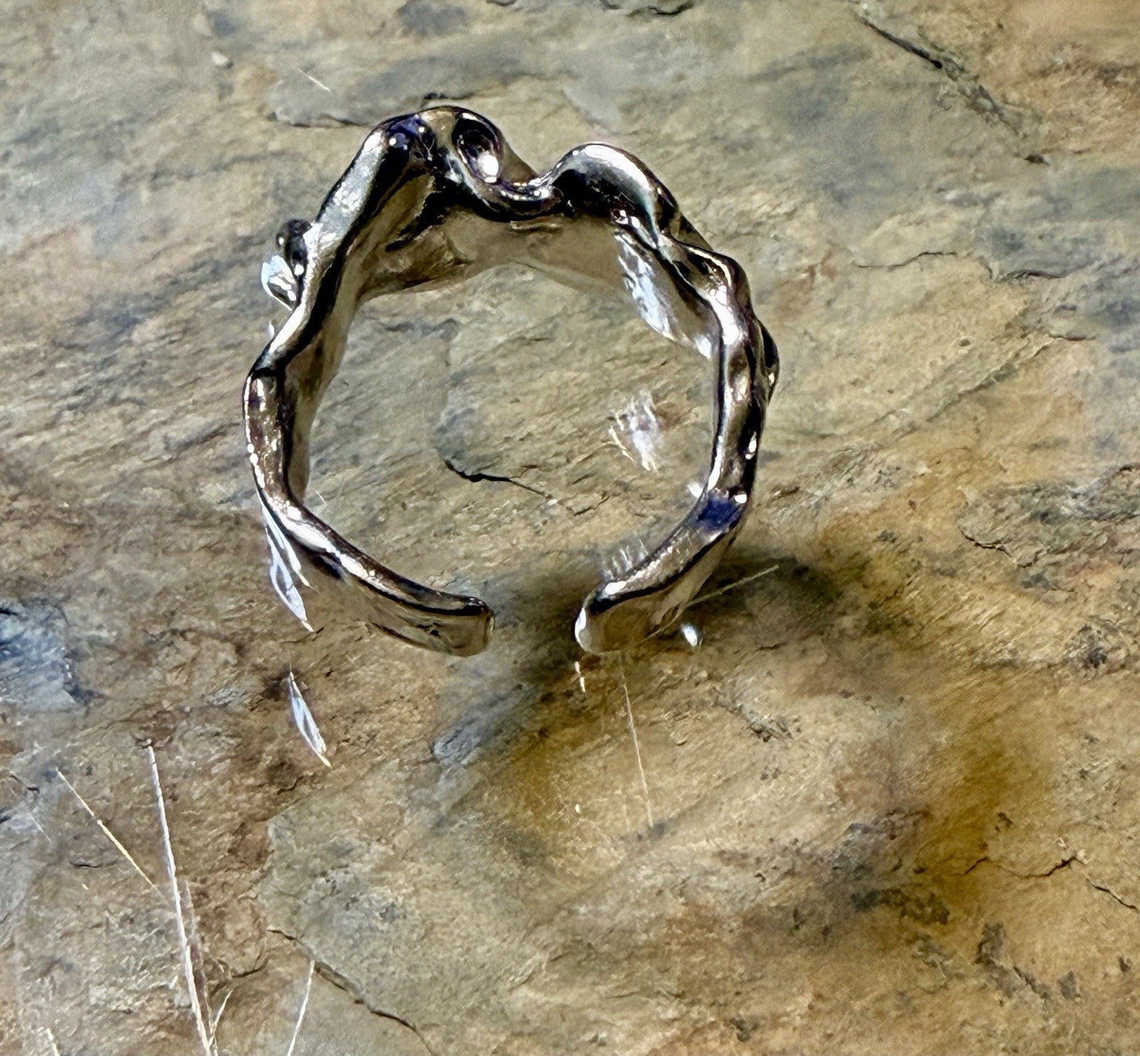 Silvertone Molten Ring- Size 5