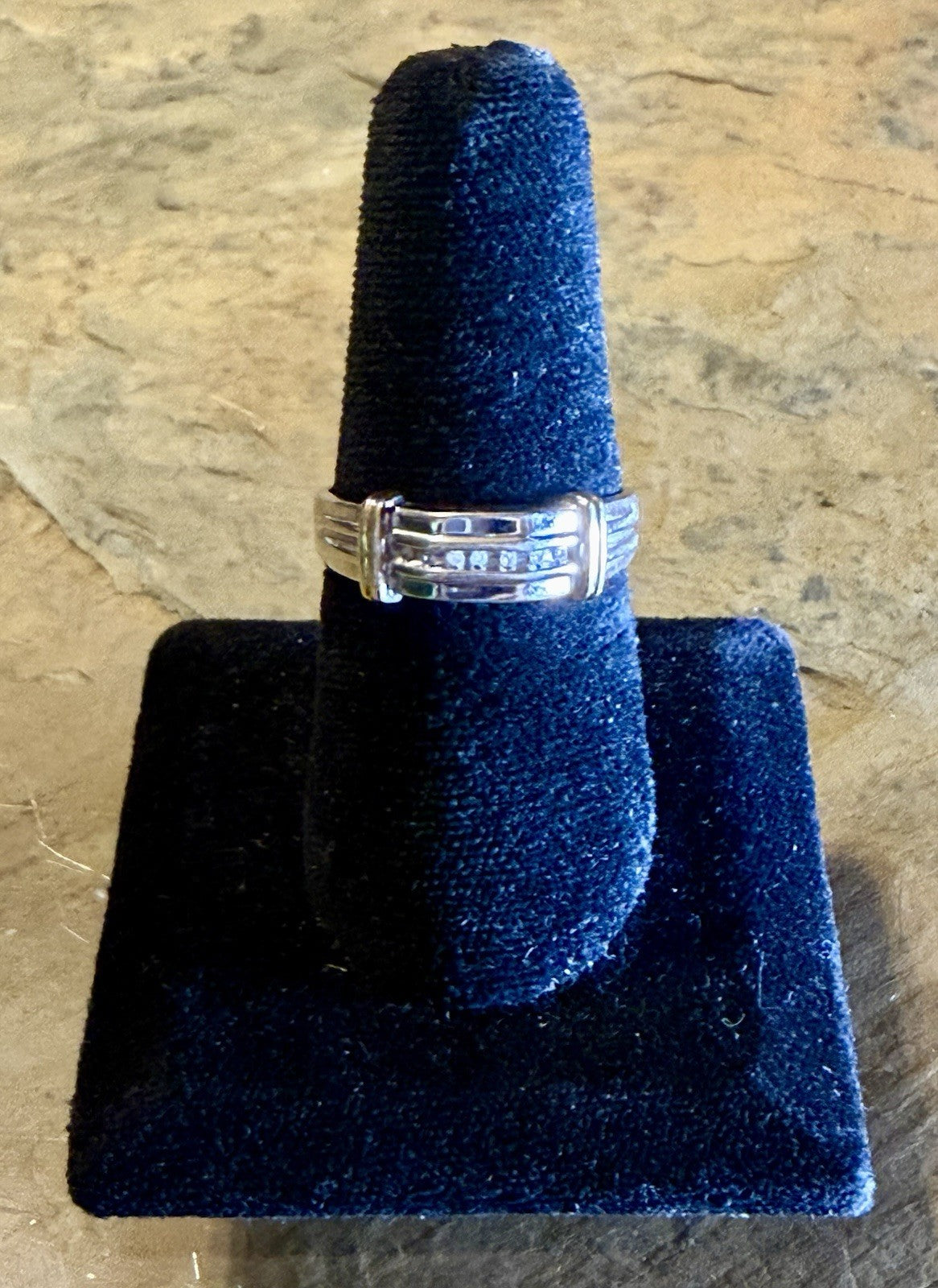 Vintage 10K White And Yellow Gold Diamond Band - Size 10.5(3.07g)