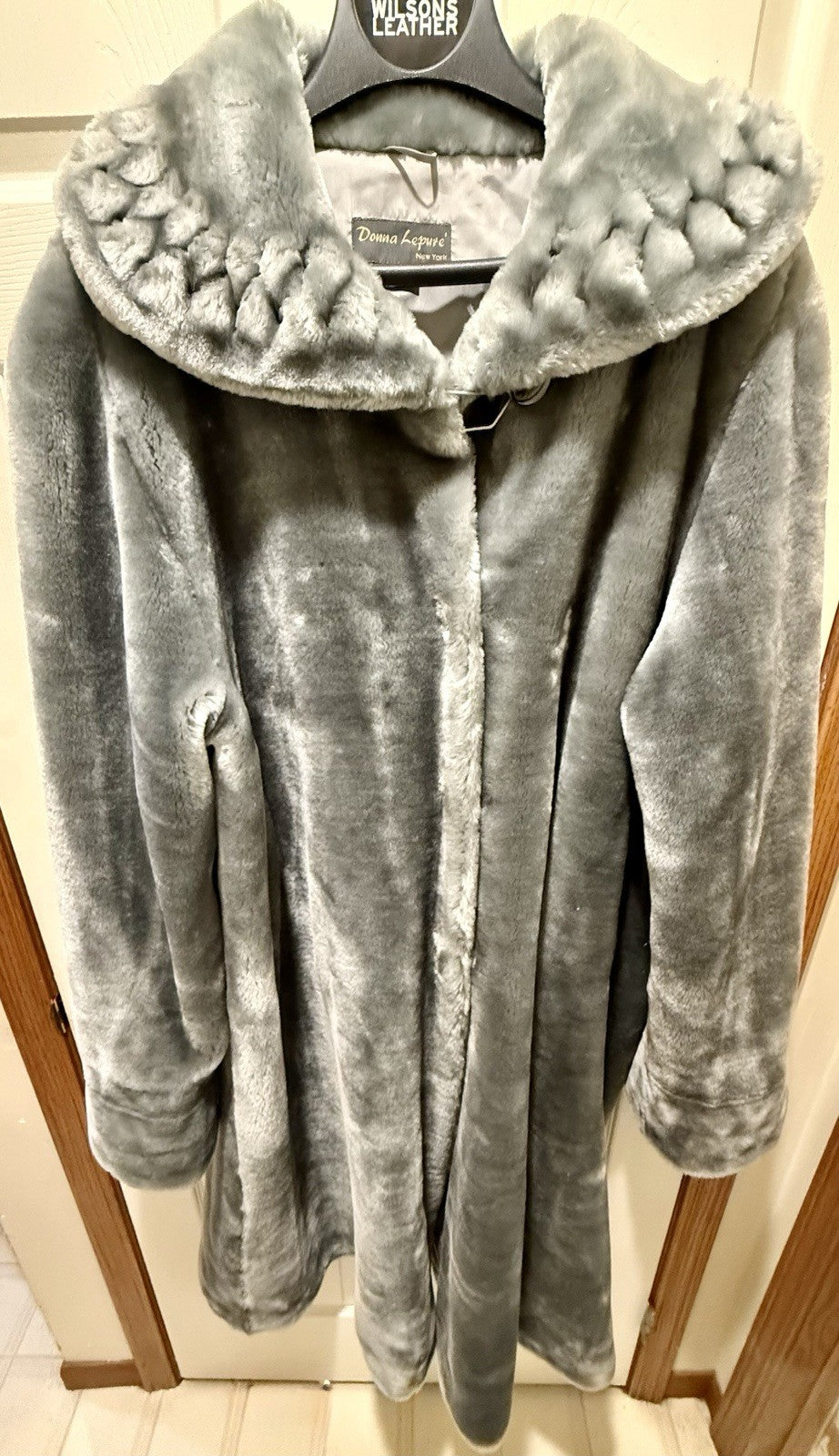 Vintage  Donna Lepure Faux Fur Coat 