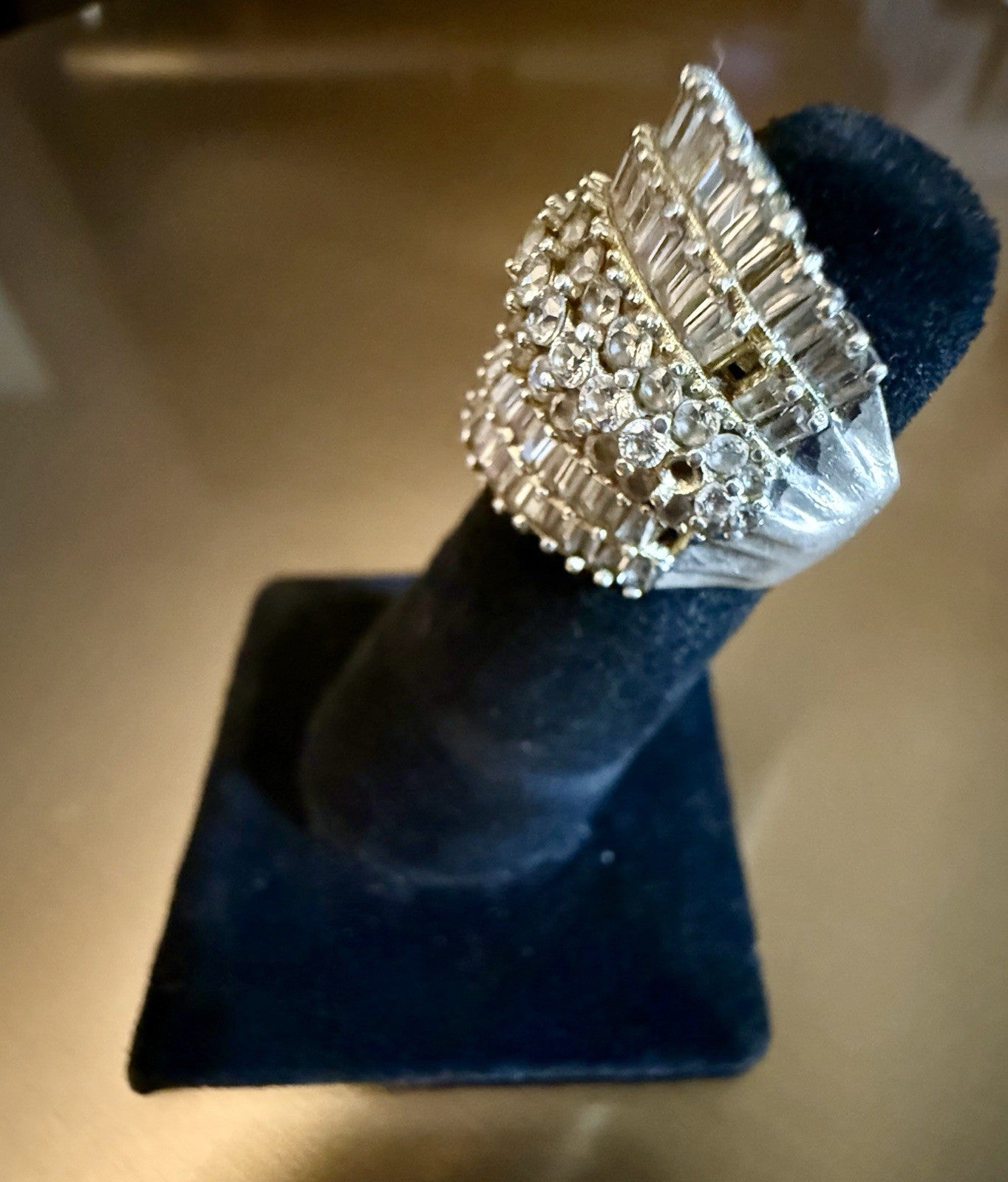 Sterling Silver Round and Baguette-Cut Diamond Cluster Ring