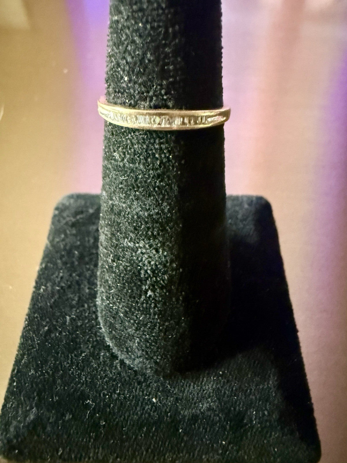 Vintage 10K Yellow Gold Diamond Ring Size7 (1.35g)
