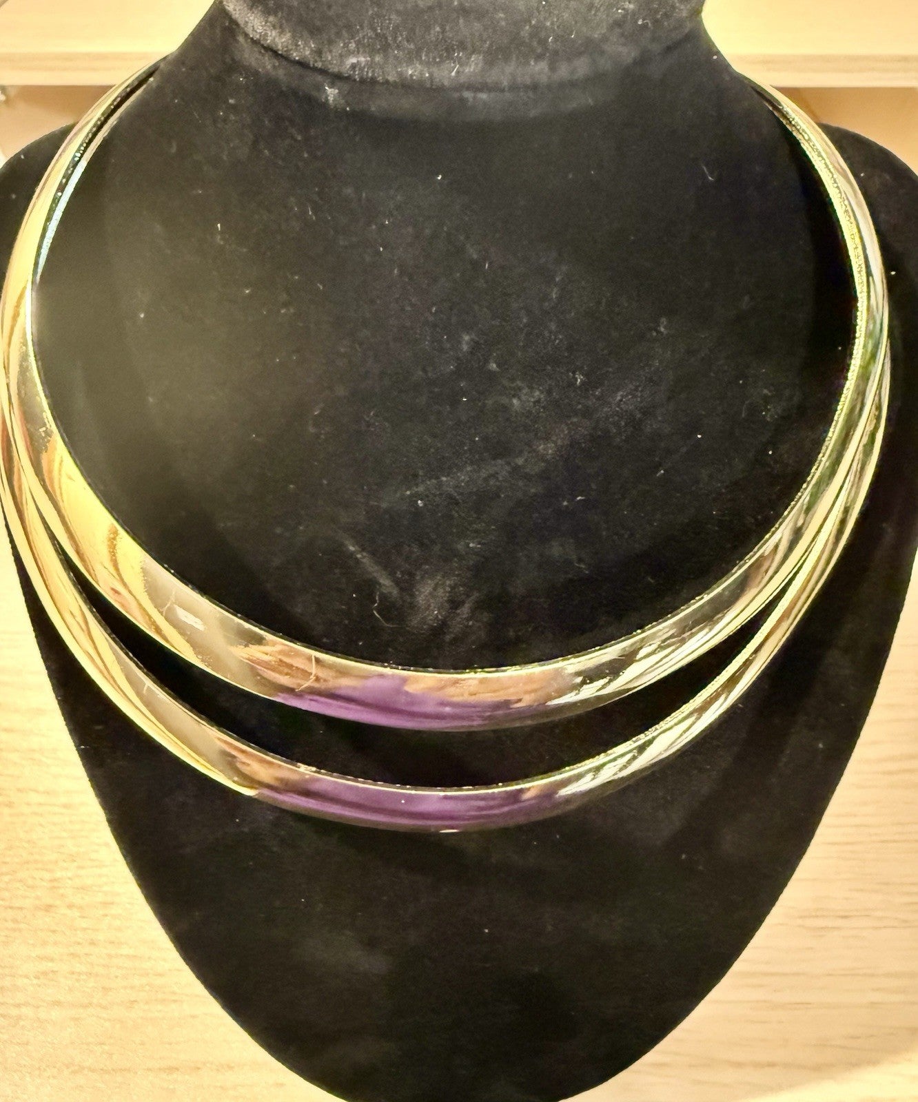 Fold Tone Choker Collar Necklace 