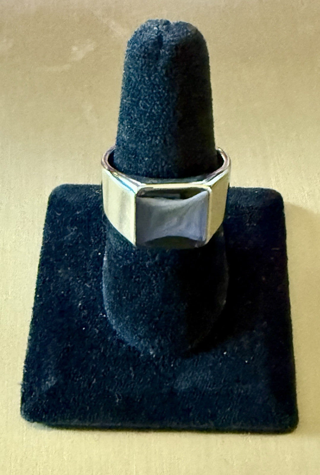 Men’s Stainless Steel Signant Ring - Size 10