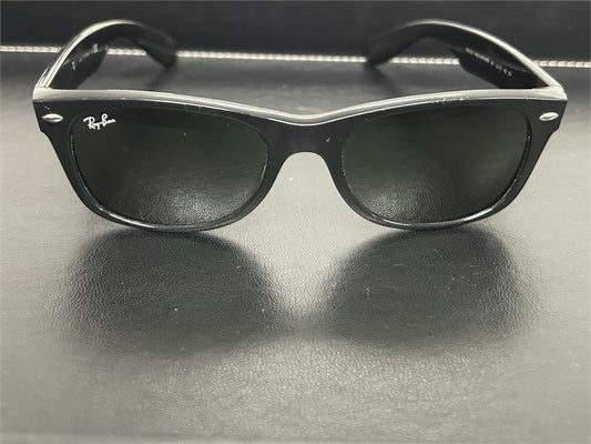 Ray-Ban Wayfarer Sunglasses