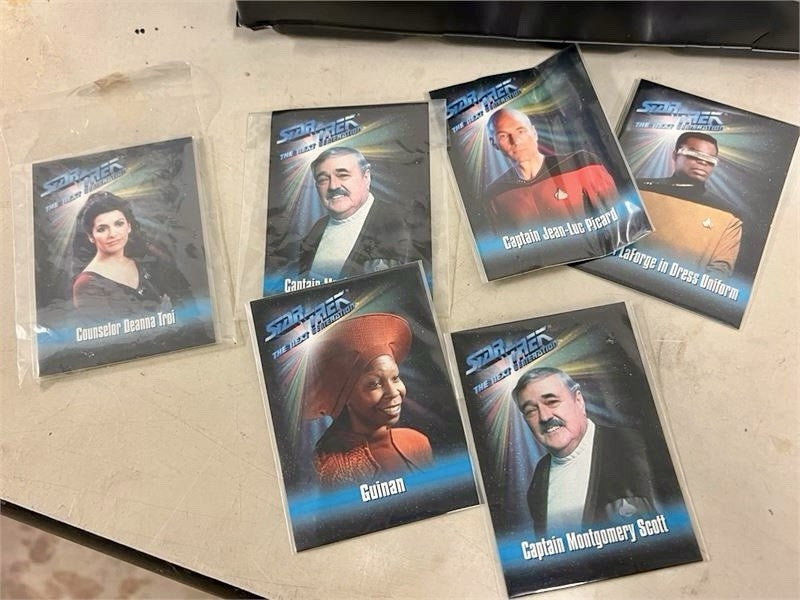 Star Trek The Next Generation Collectors Case and Figures