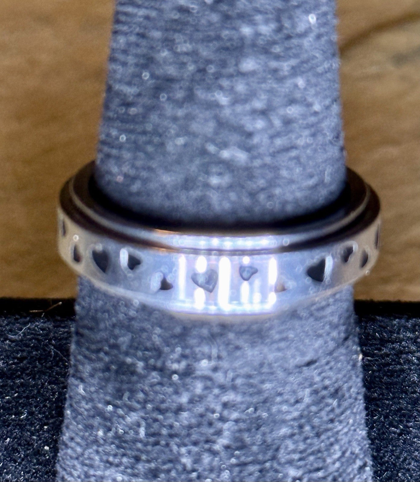 Men’s Stainless Steel Black Hearts Spinning Wedding Band -  Size10