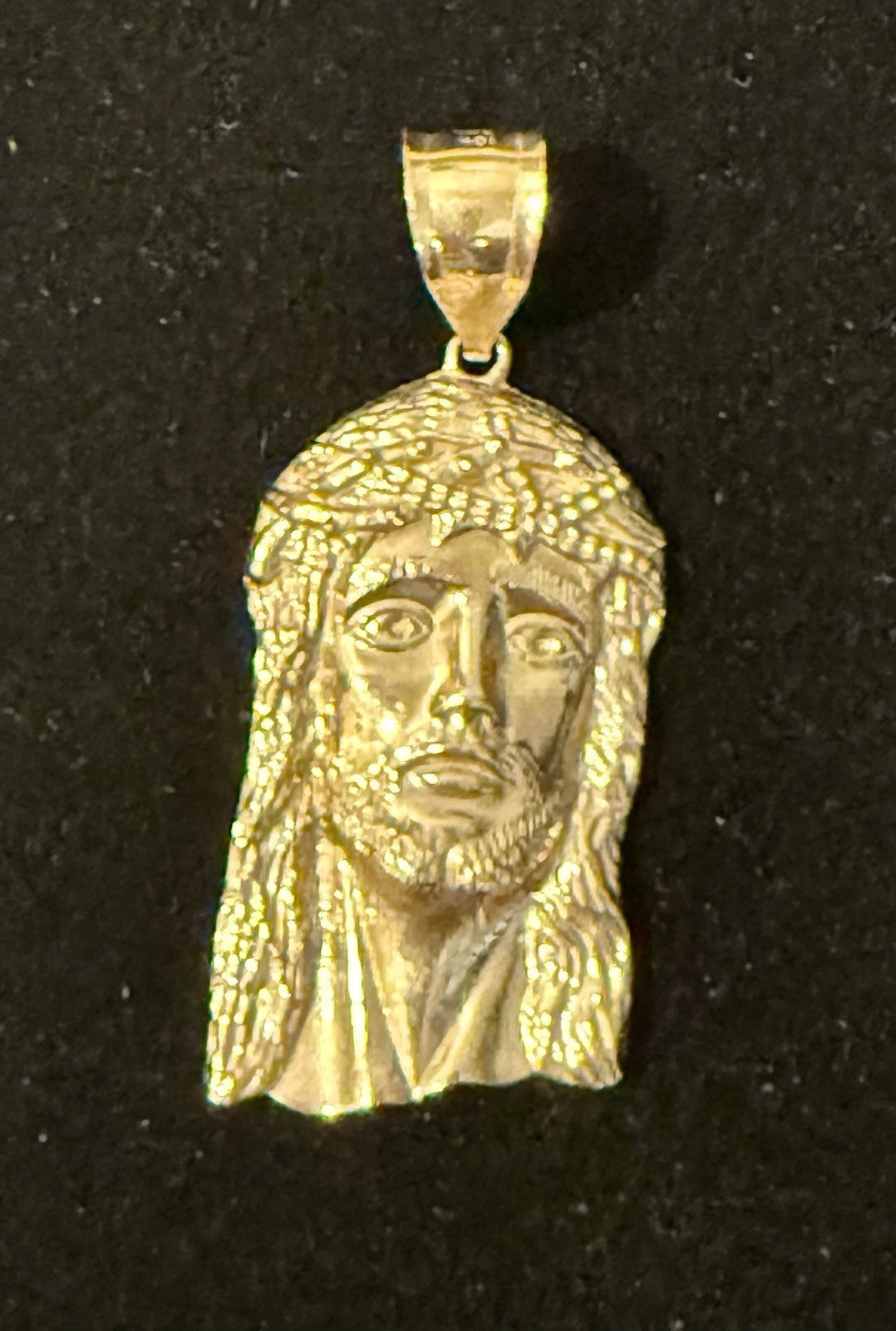 10K Yellow Gold Jesus Head Pendant (3.64g)