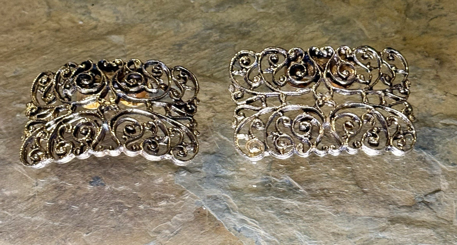 Vintage Musi gold-tone rectangular shoe clips