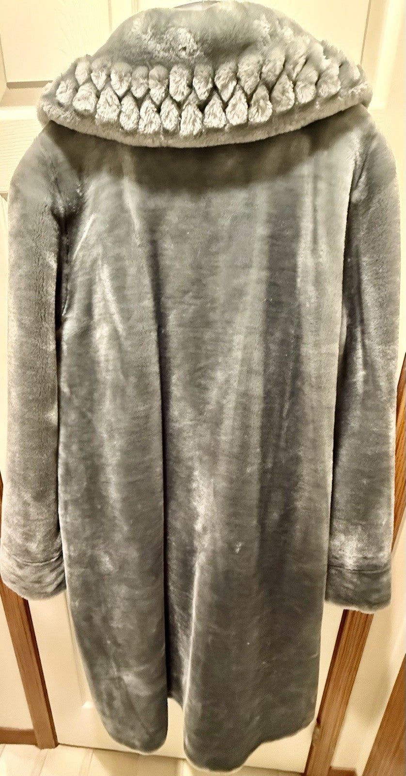 Vintage  Donna Lepure Faux Fur Coat 